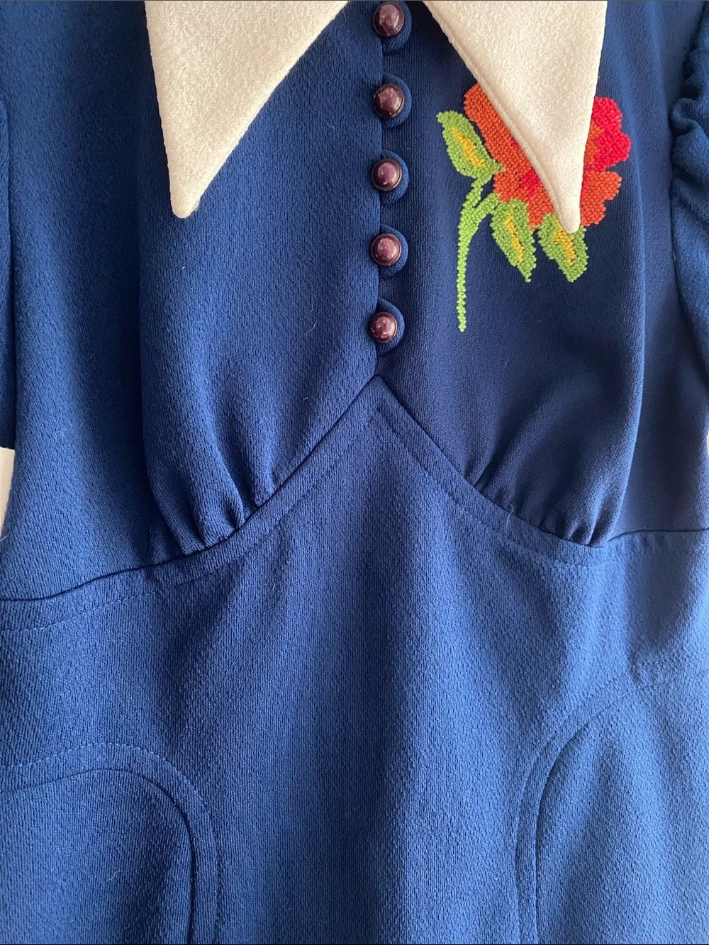 Rare Vintage 1970s Union Made Embroidered  Navy Blue Collared Cuffed Dress - Picture 3 of 10
